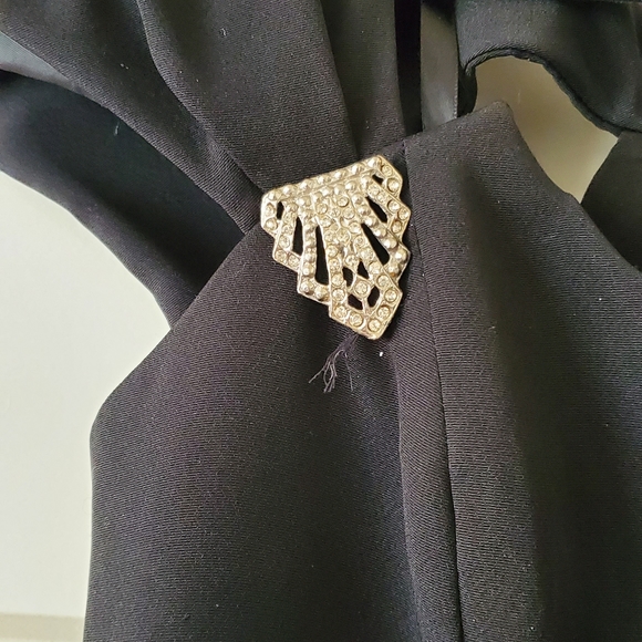 Dress - Picture 3 of 8